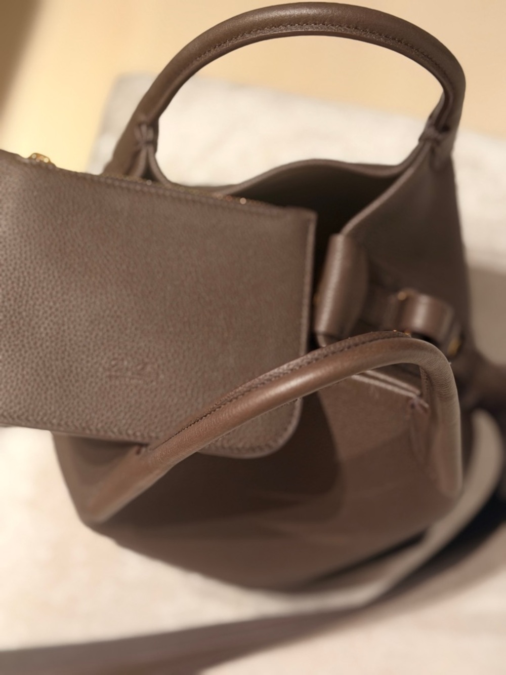 Loro Piana Dark Brown Small Bale Calf Leather Tote/Crossbody detachable wallet - Picture 5 of 13